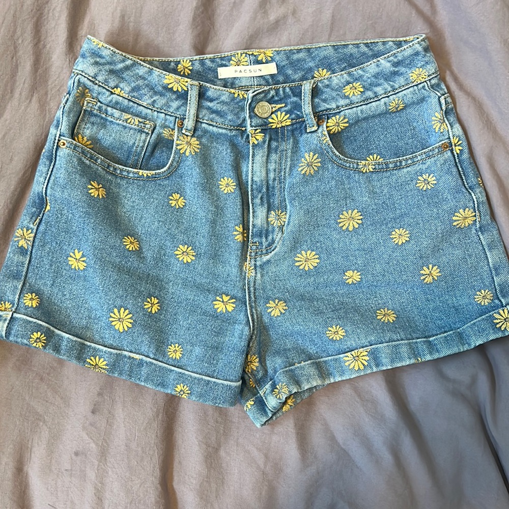 BOGO Pacsun Mom Shorts Floral